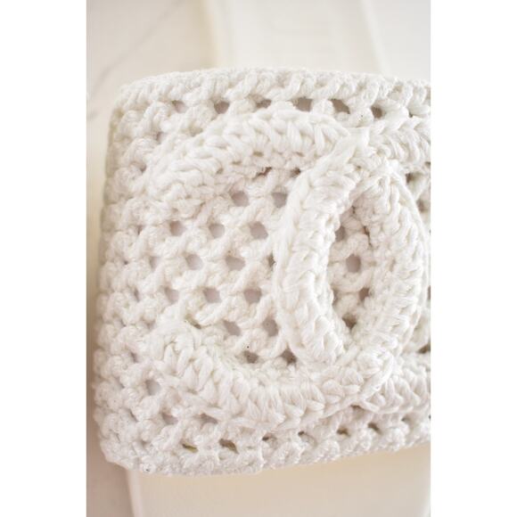 Chanel 24M White Crochet Knit Coco Beach CC Logo Mule Slide Slip Flat Sandal 41 - Picture 15 of 16